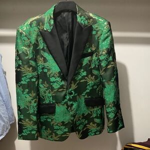 Elegant Green and Black Men's Blazer
